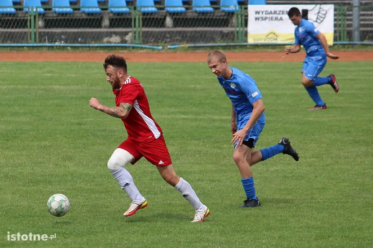 Mecz pucharowy juniorzy starsi BKS - KS Stare Jaroszowice-Żeliszów