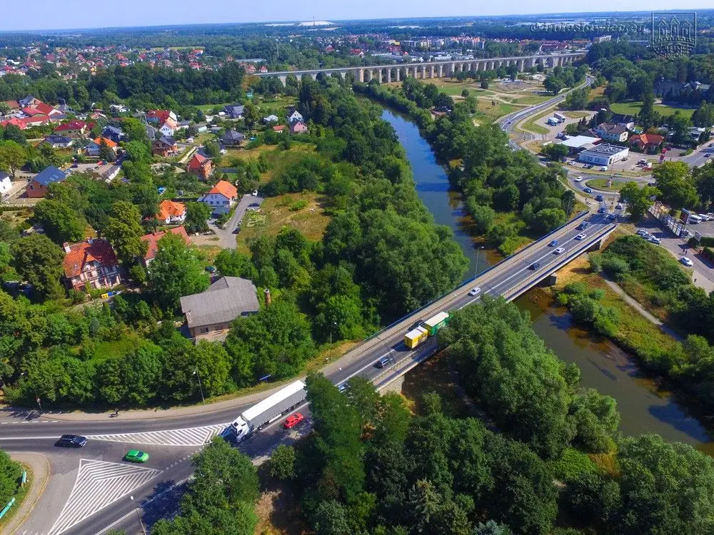 Most nad Bobrem w Bolesławcu