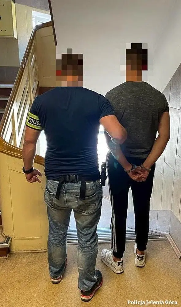 Policjant i podejrzany