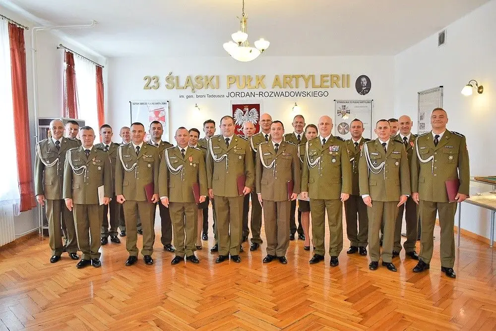 Uroczystość w 23 Śląskim Pułku Artylerii w Bolesławcu