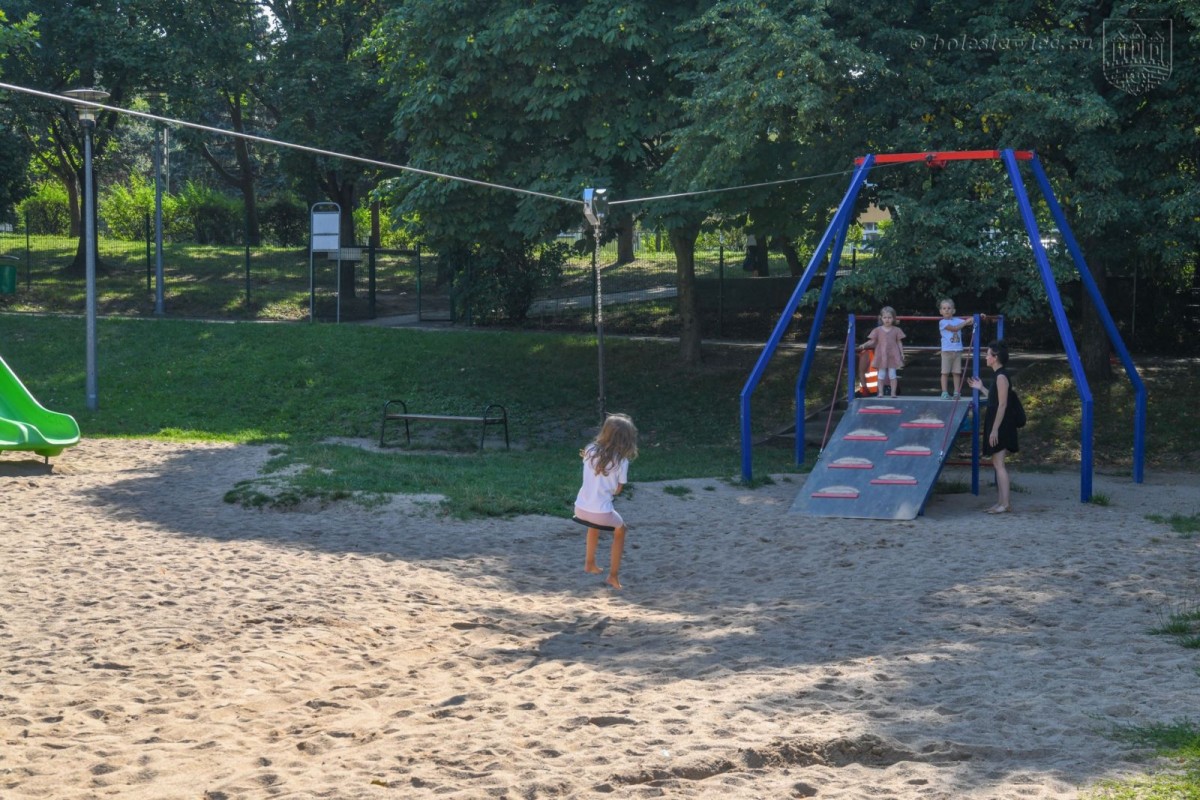 Plac zabaw przy Łukasiewicza