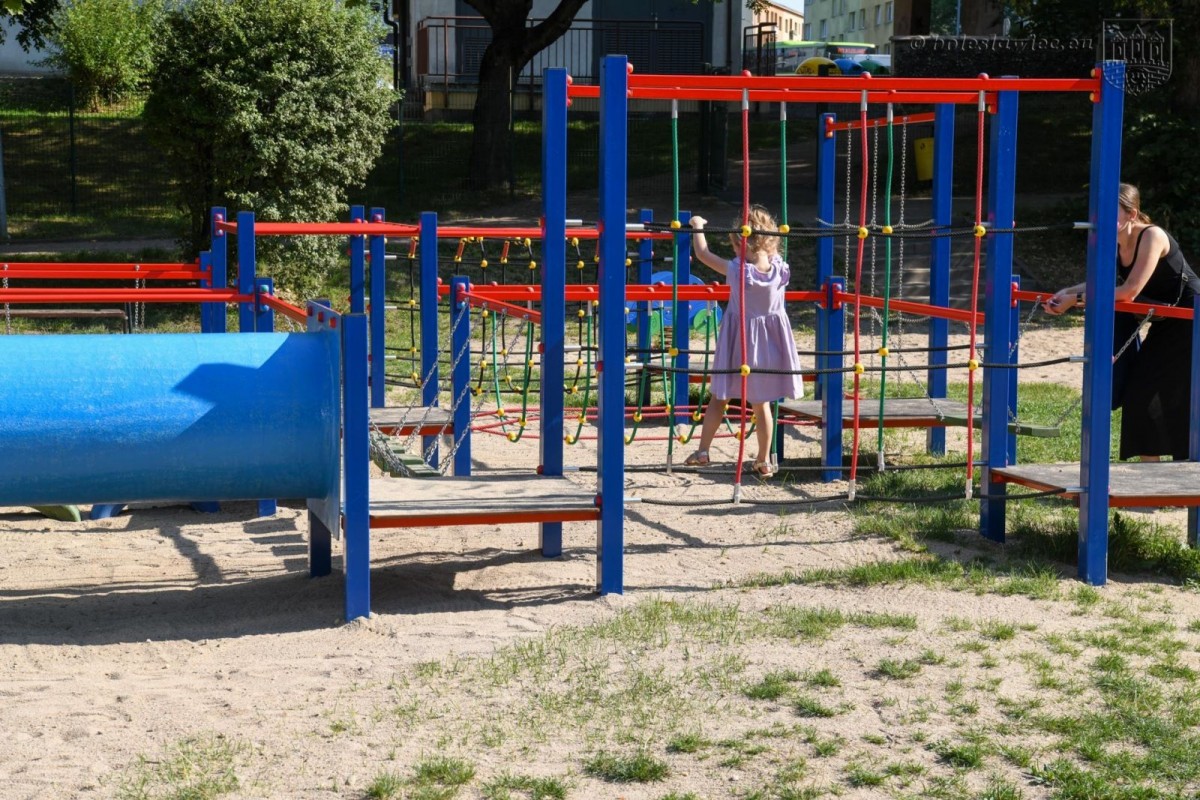 Plac zabaw przy Łukasiewicza