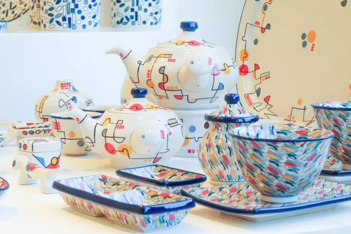 Nowe wzornictwo w ceramice: Ceramika Artystyczna Spółdzielnia Rękodzieła Artystycznego