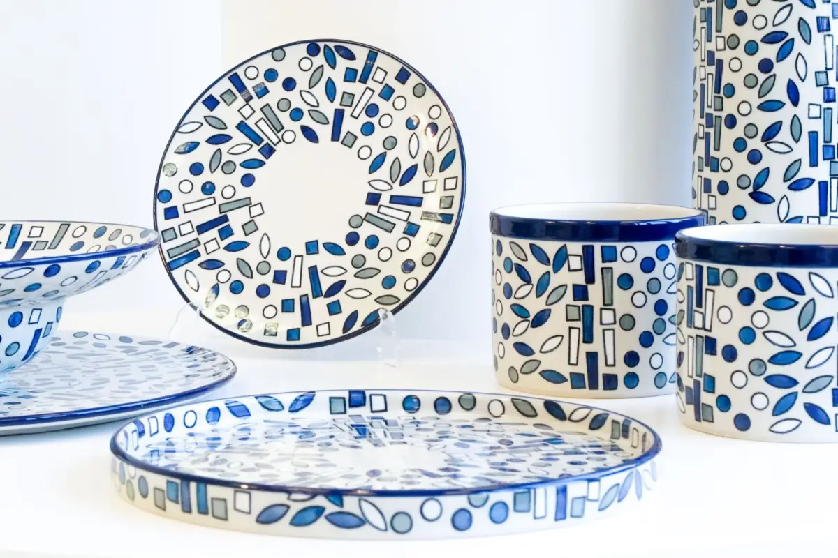 Nowe wzornictwo w ceramice: Ceramika Artystyczna Spółdzielnia Rękodzieła Artystycznego