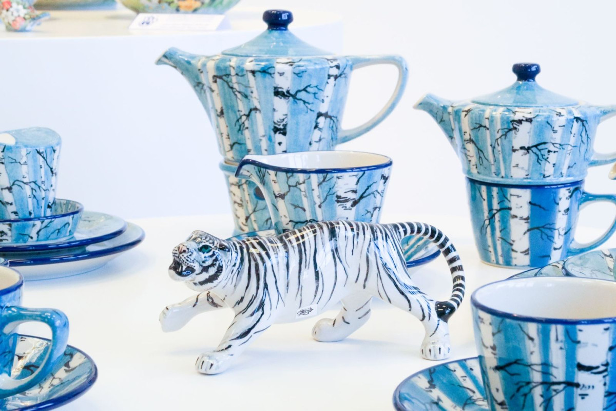 Nowe wzornictwo w ceramice: Ceramika Artystyczna Spółdzielnia Rękodzieła Artystycznego