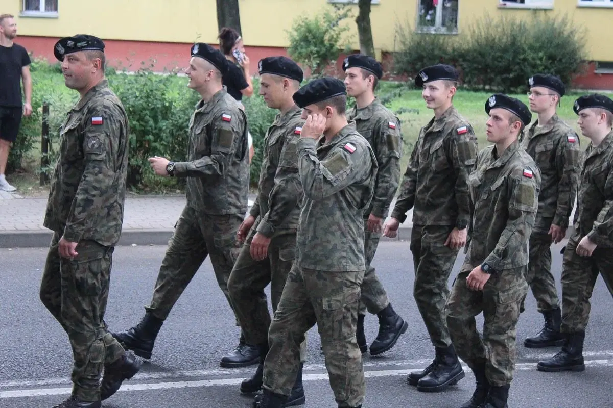 Zobacz paradę ceramiczną, która przeszła ulicami Bolesławca