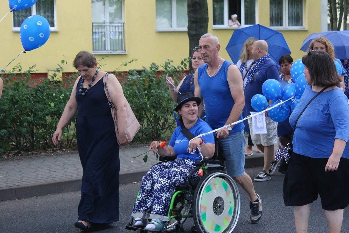 Zobacz paradę ceramiczną, która przeszła ulicami Bolesławca