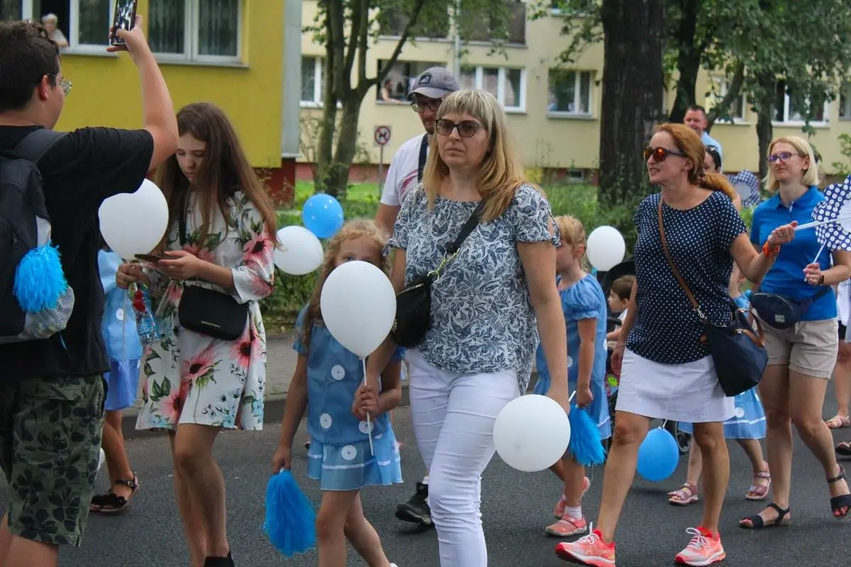 Zobacz paradę ceramiczną, która przeszła ulicami Bolesławca