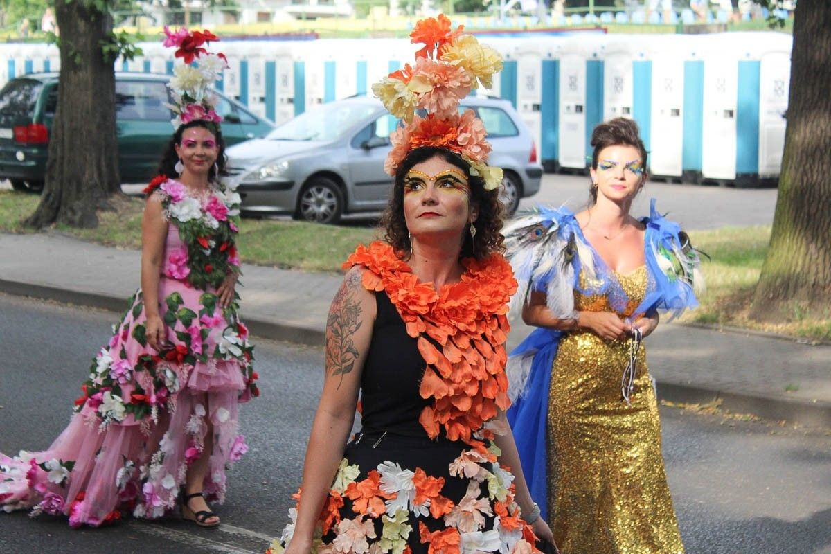 Zobacz paradę ceramiczną, która przeszła ulicami Bolesławca