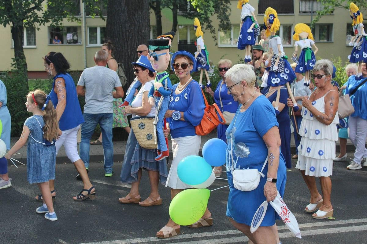 Zobacz paradę ceramiczną, która przeszła ulicami Bolesławca