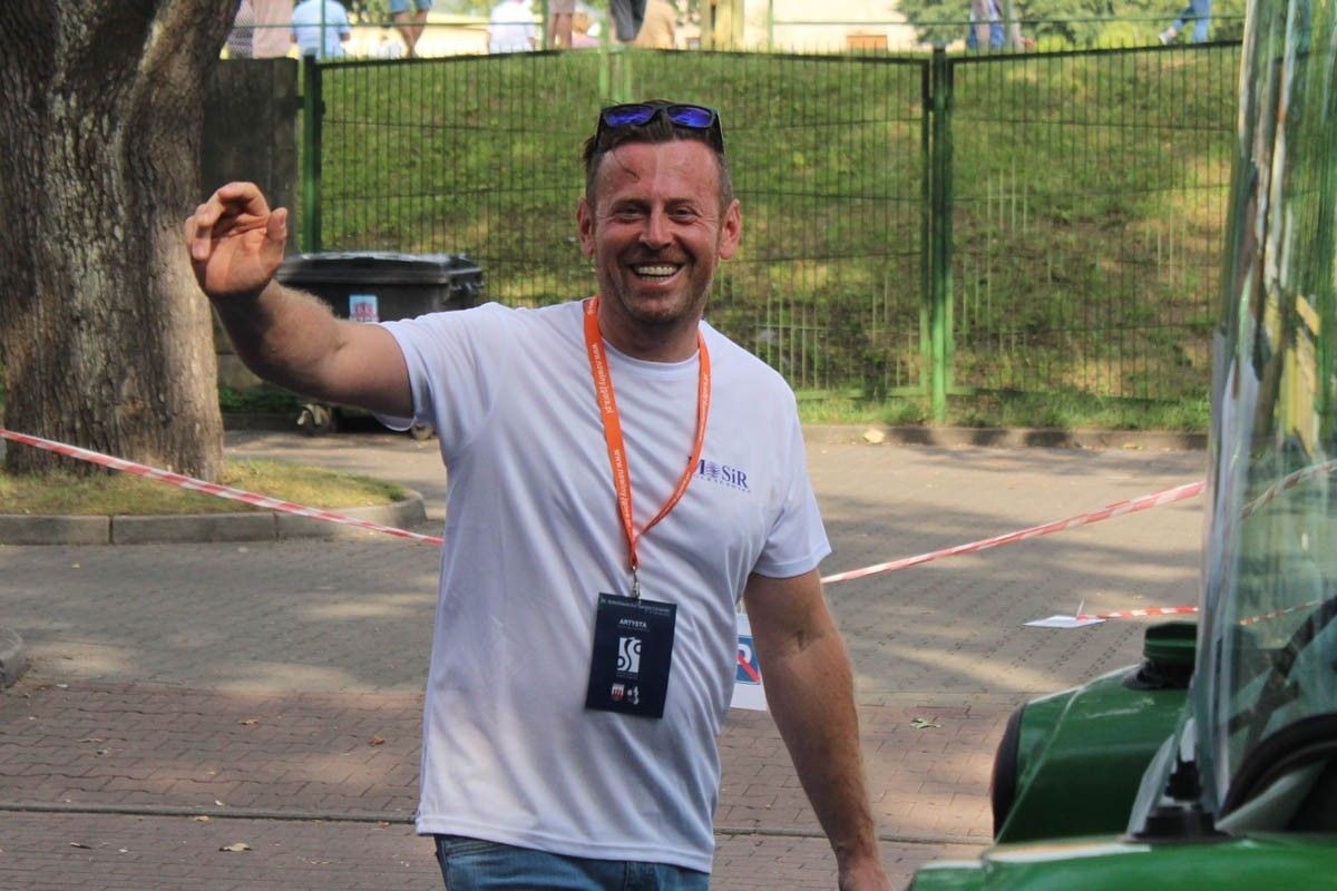 Zobacz paradę ceramiczną, która przeszła ulicami Bolesławca