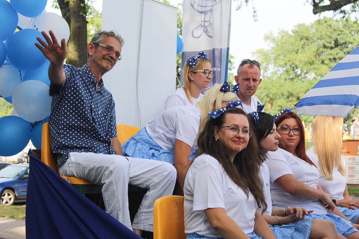 Zobacz paradę ceramiczną, która przeszła ulicami Bolesławca