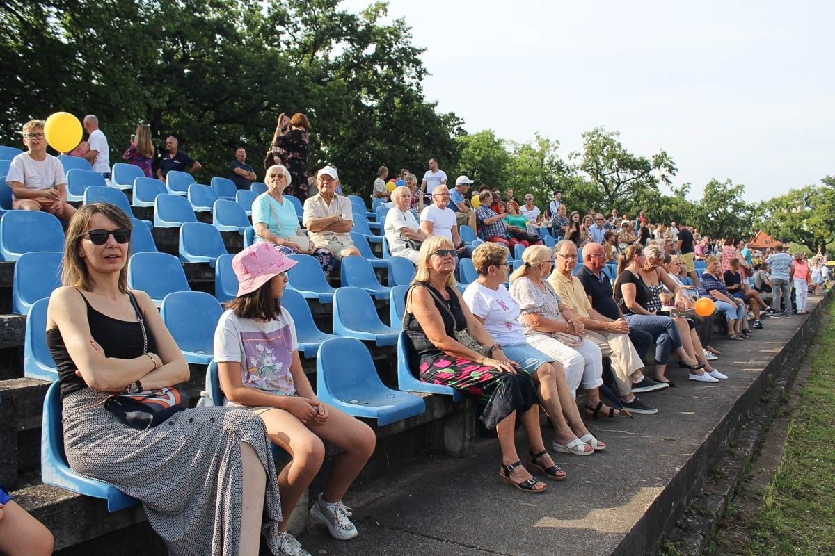 Zobacz paradę ceramiczną, która przeszła ulicami Bolesławca