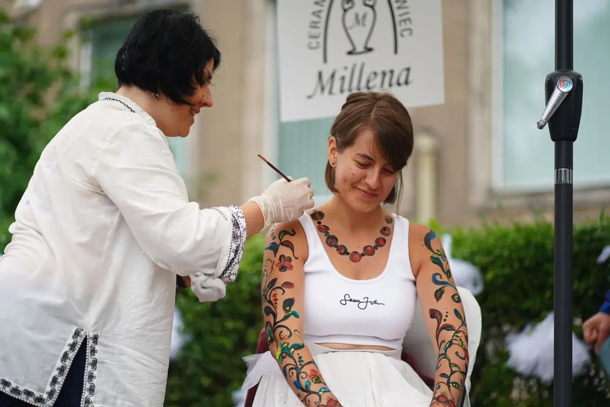 Glina Show: Bodapainting