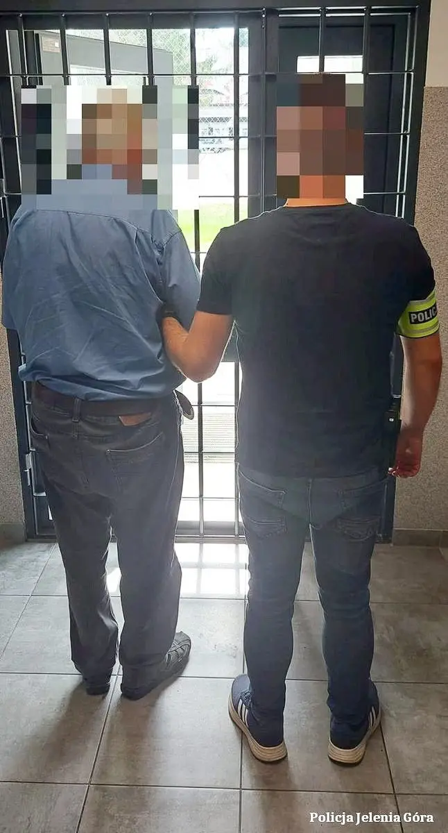 Podejrzany i policjant