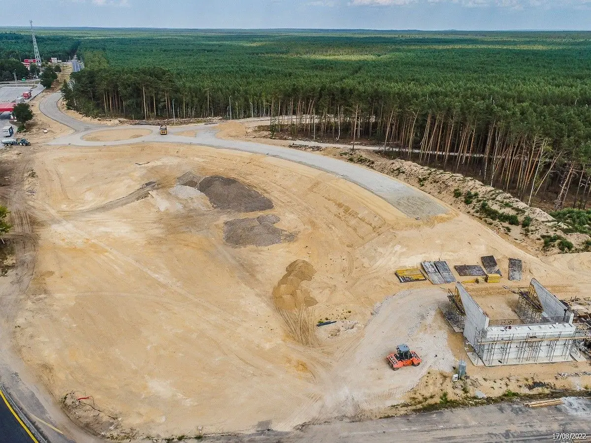 Budowa A18 (zdjęcia z sierpnia 2022 r.)