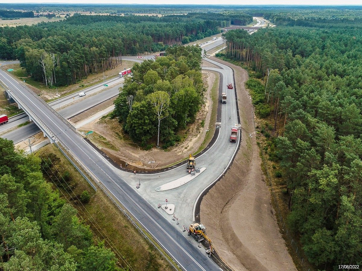 Budowa A18 (zdjęcia z sierpnia 2022 r.)