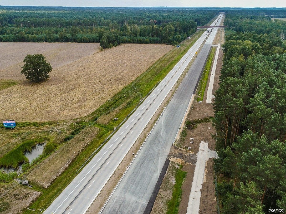 Budowa A18 (zdjęcia z sierpnia 2022 r.)
