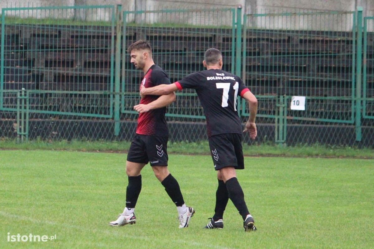 Galeria z meczu BKS II Bolesławiec - GKS Raciborowice