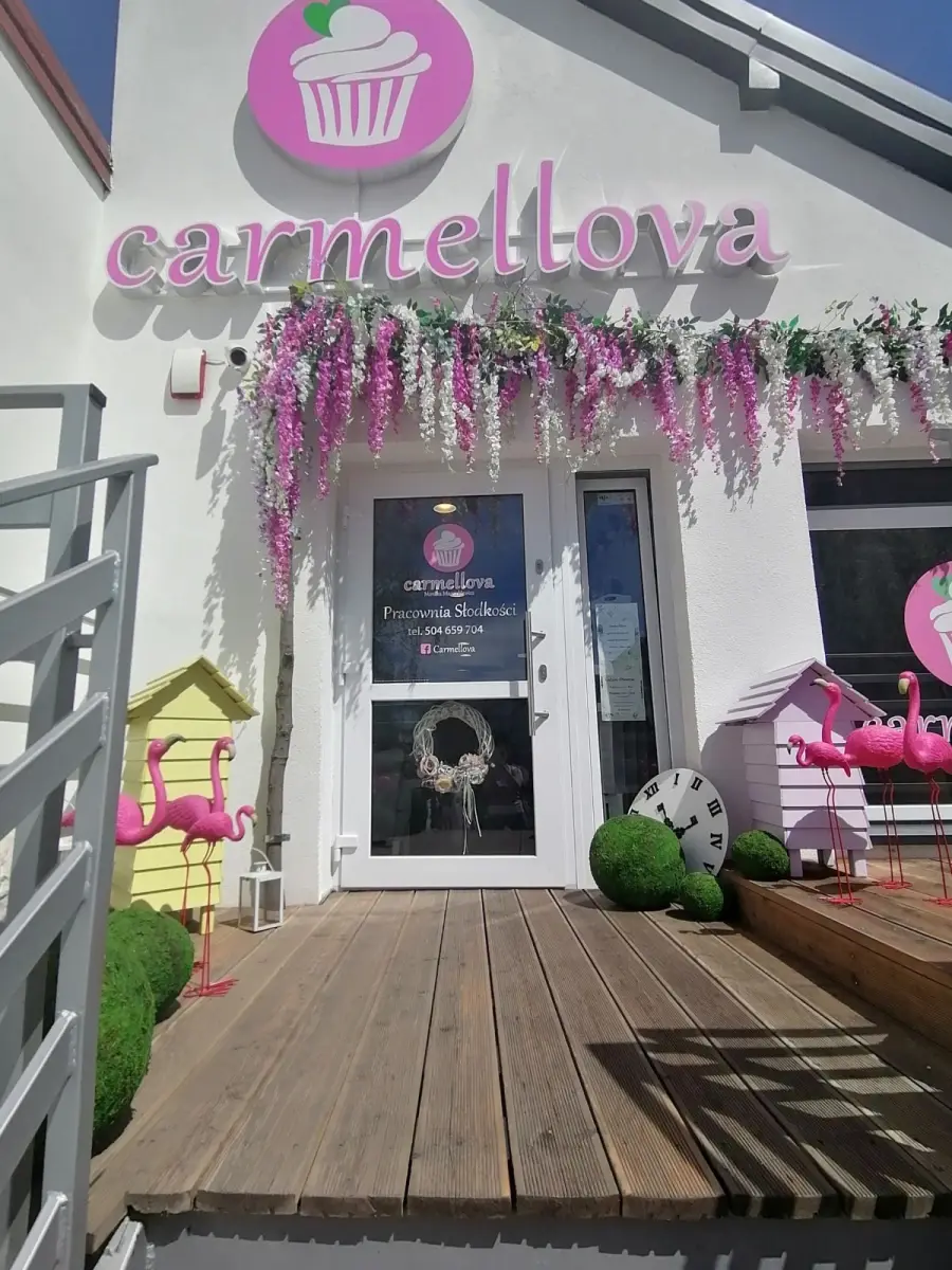 Carmellova - Bolesławiec, ulica Stefana Starzyńskiego 19a