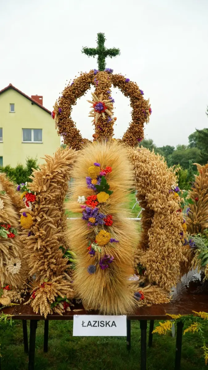 Wieńce dożynkowe