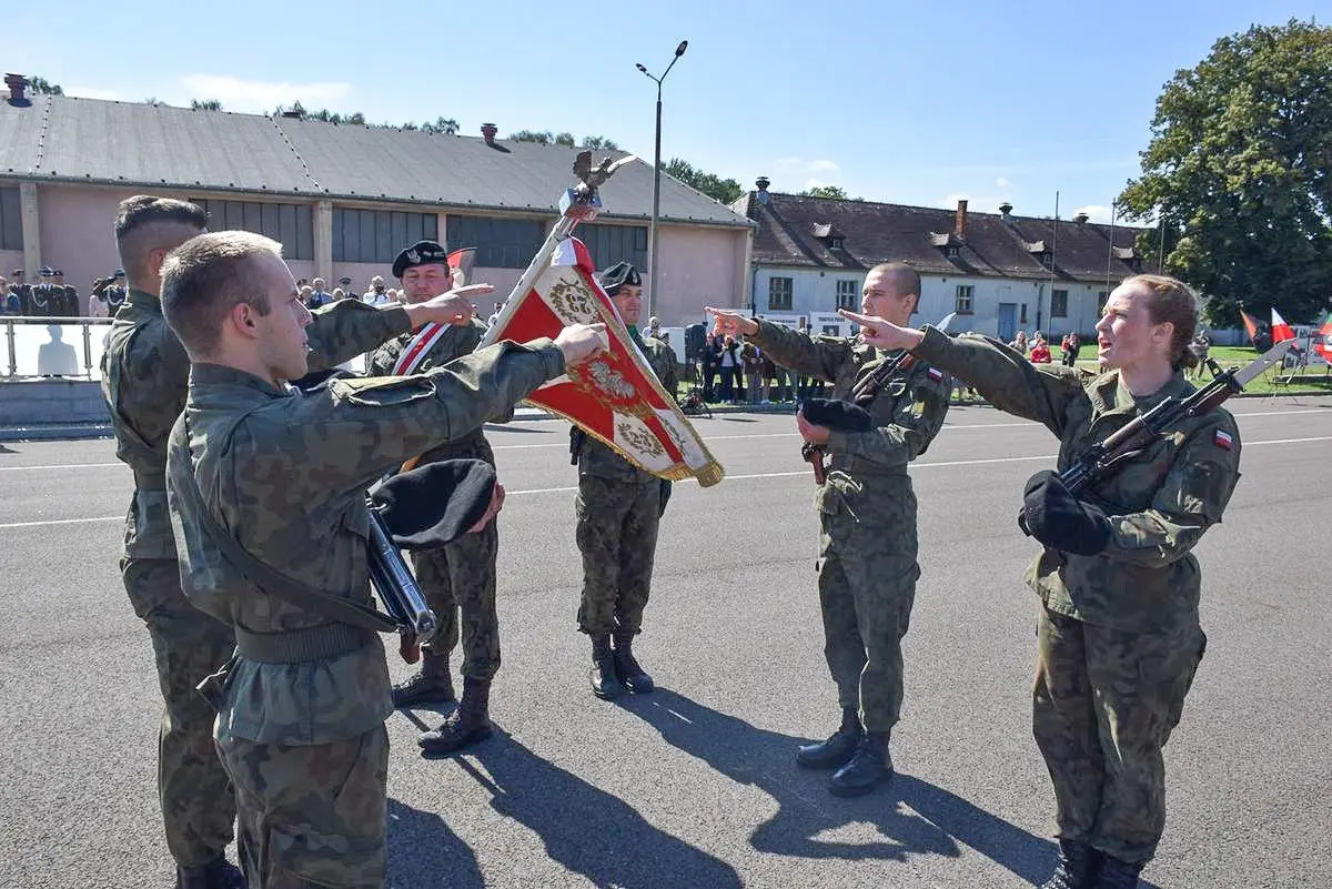 Przysięga elewów w Bolesławcu