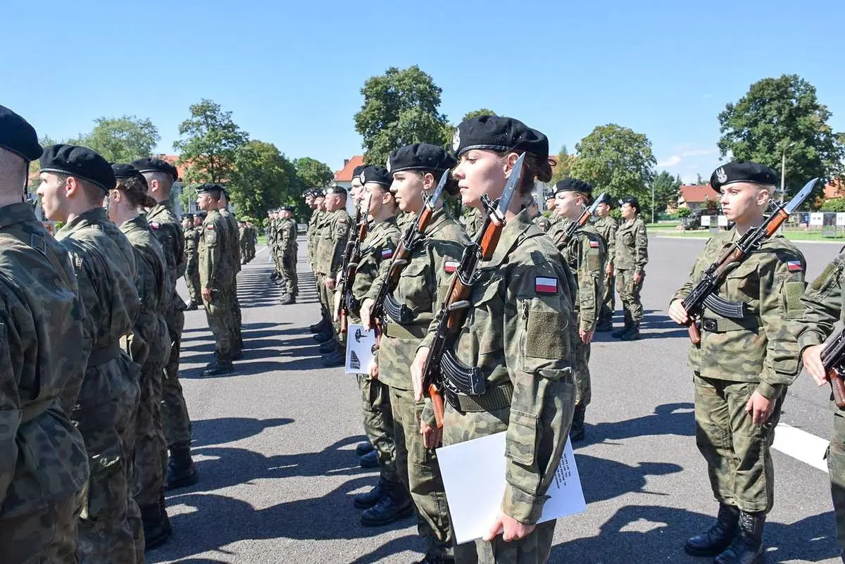 Przysięga elewów w Bolesławcu