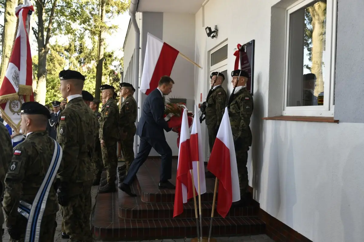 Uroczystość upamiętniająca śp. por. Łukasza Kurowskiego