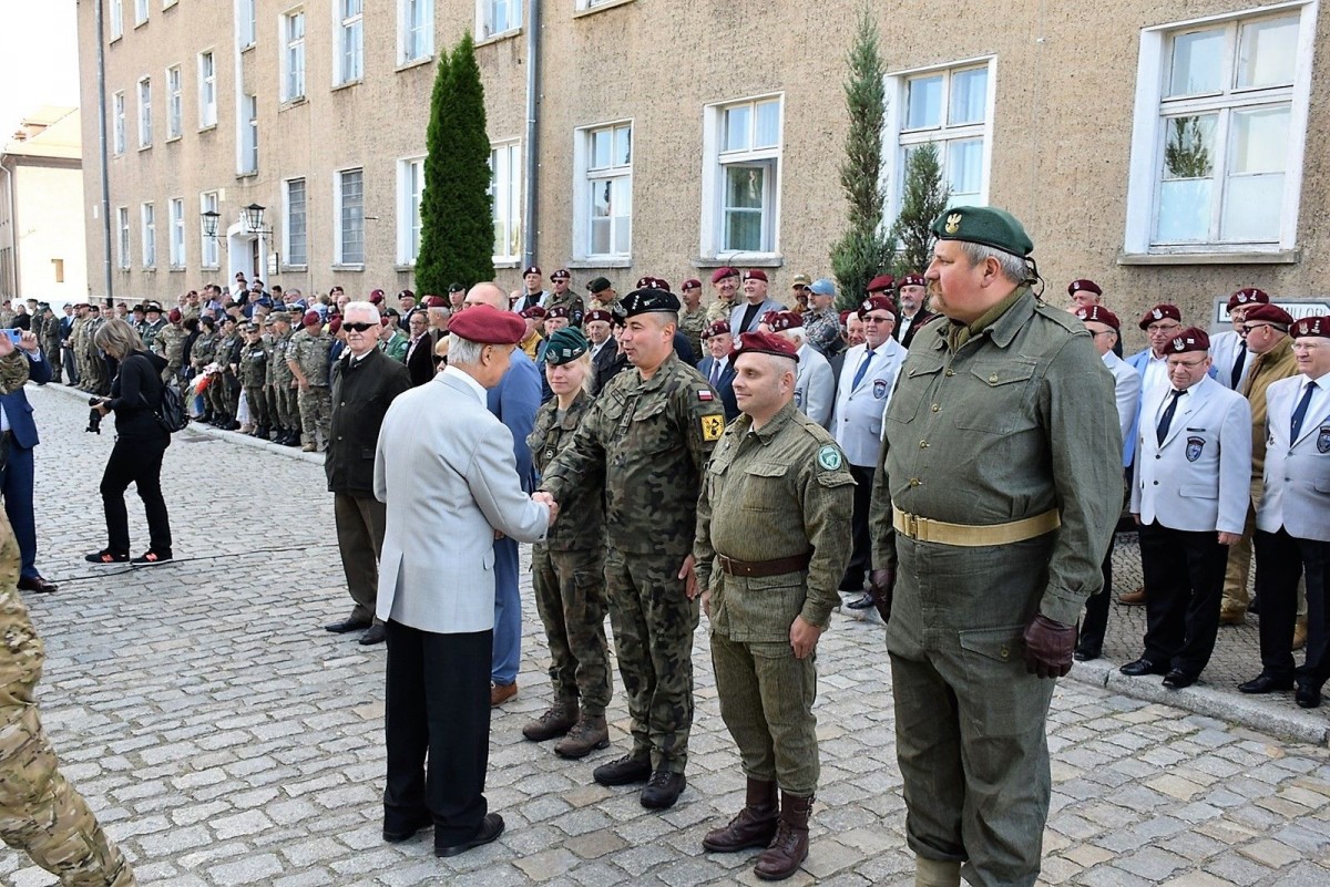 Komandosi uhonorowani