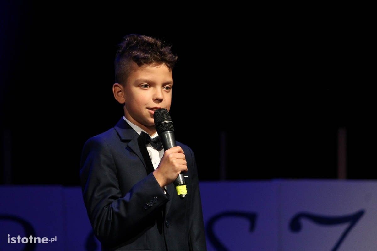 Najzdolniejsi uczniowie nagrodzeni na gali „Pan Prezydent zaprasza”