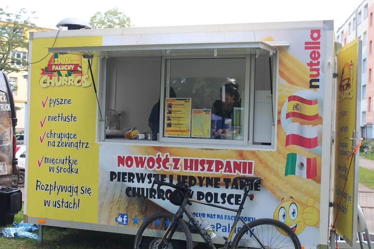 Food Trucki w parku Bonina w Bolesławcu