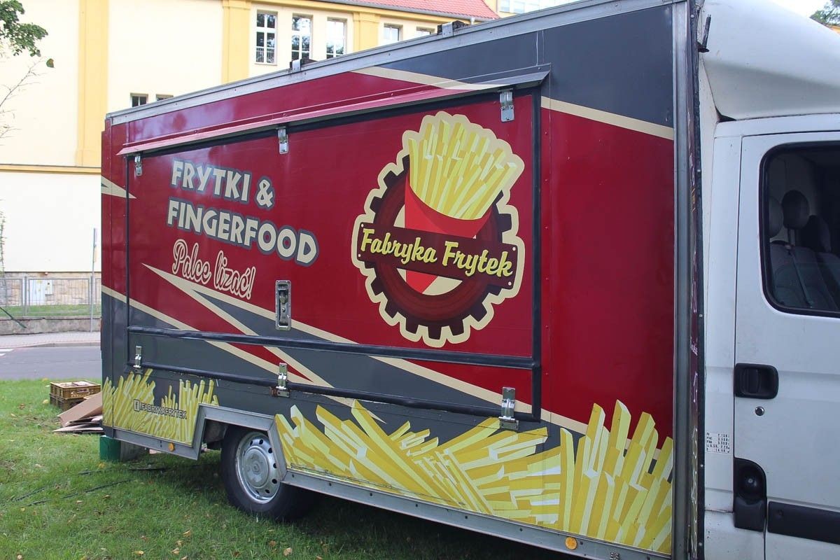 Food Trucki w parku Bonina w Bolesławcu
