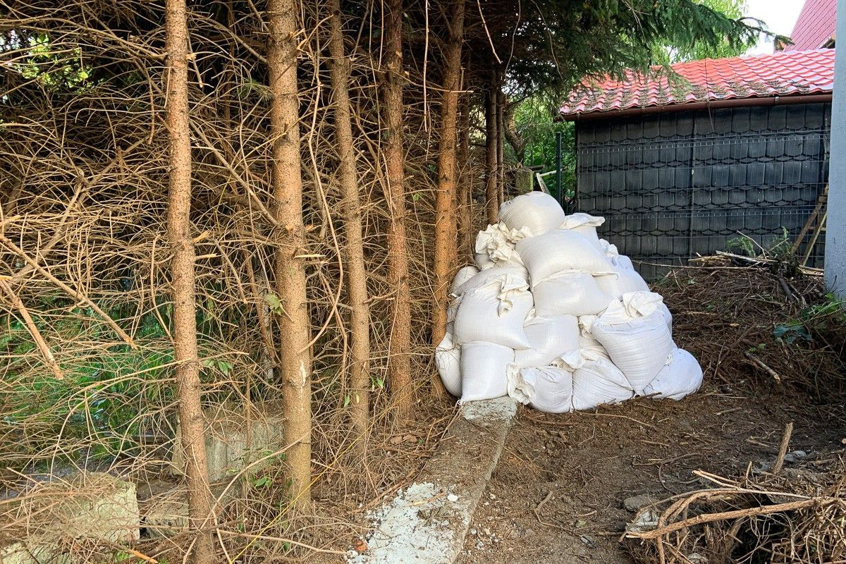 Ewakuacja w Nowogrodźcu