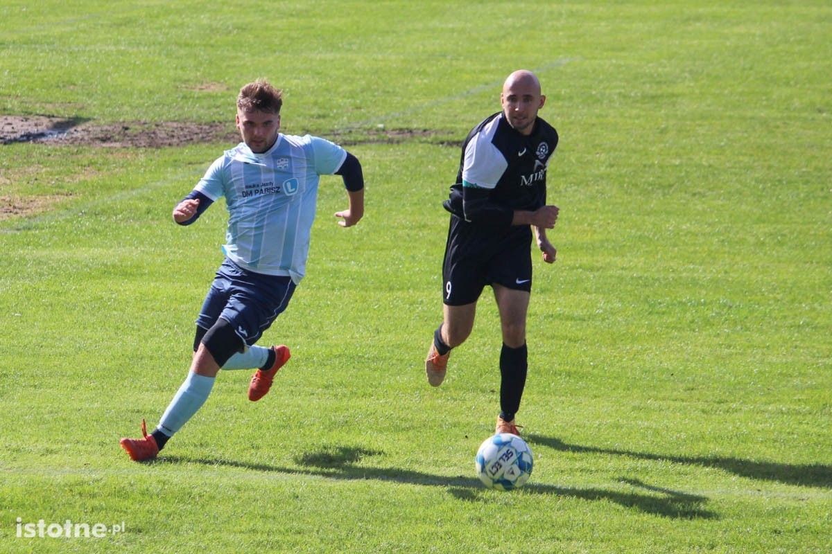 Galeria z meczu BKS II Bolesławiec - Kolonia Bolesławiec