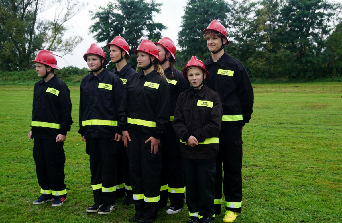 Zawody strażackie i nowy wóz dla druhów z Nowogrodźca