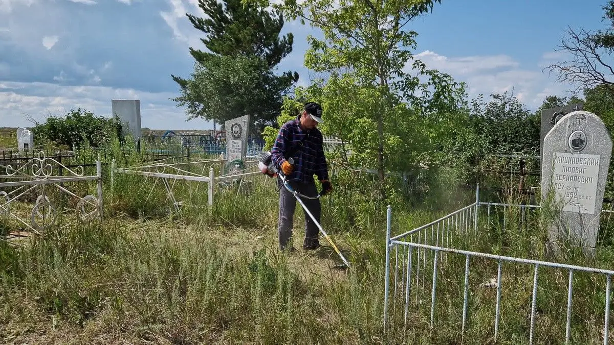 Polscy wolontariusze w Kazachstanie