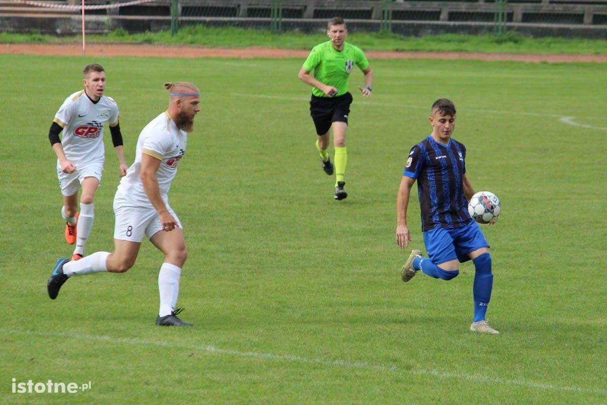 Galeria z meczu Kolonia Bolesławiec - LKS Ocice