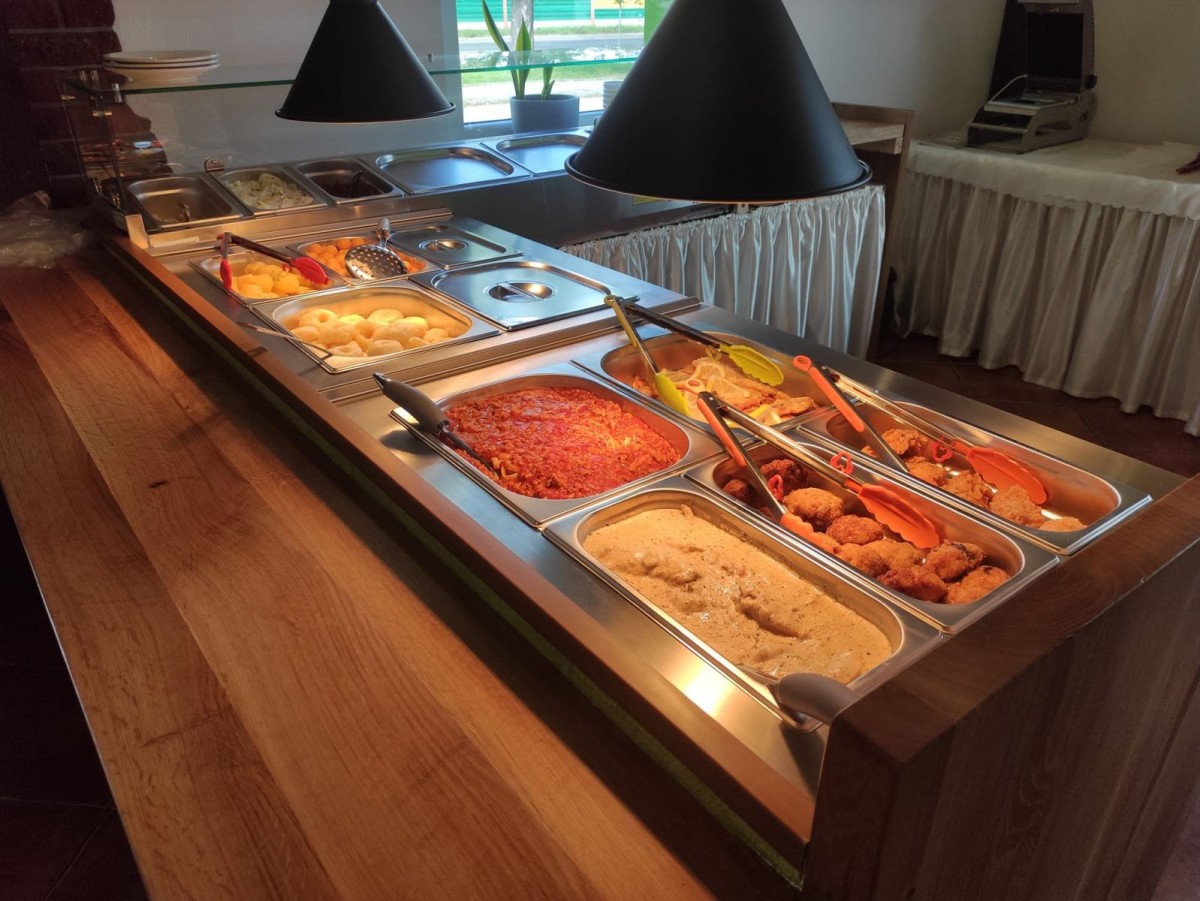 Dania na wagę. Restauracja Zielony Dom