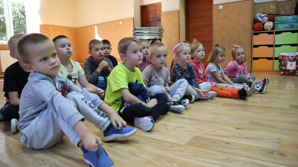 Maluchy z Osłej wzięły udział w akcji „Sprzątanie świata”