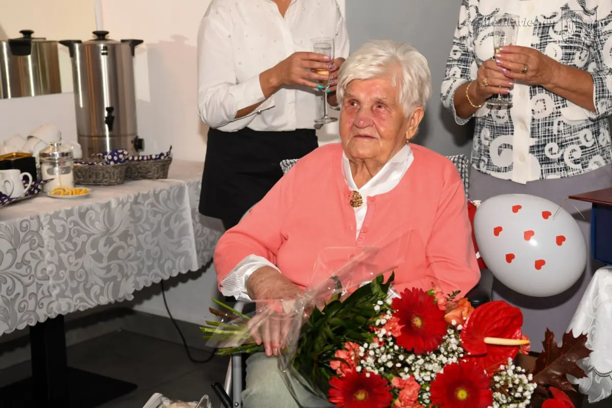 Janina Wiśniewska z Bolesławca świętowała 100-lecie urodzin