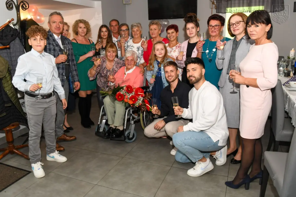 Janina Wiśniewska z Bolesławca świętowała 100-lecie urodzin