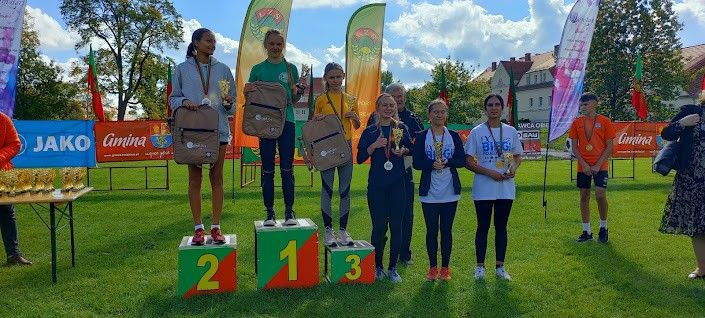 Rewelacyjna postawa młodych biegaczy z Gminy Warta Bolesławiecka