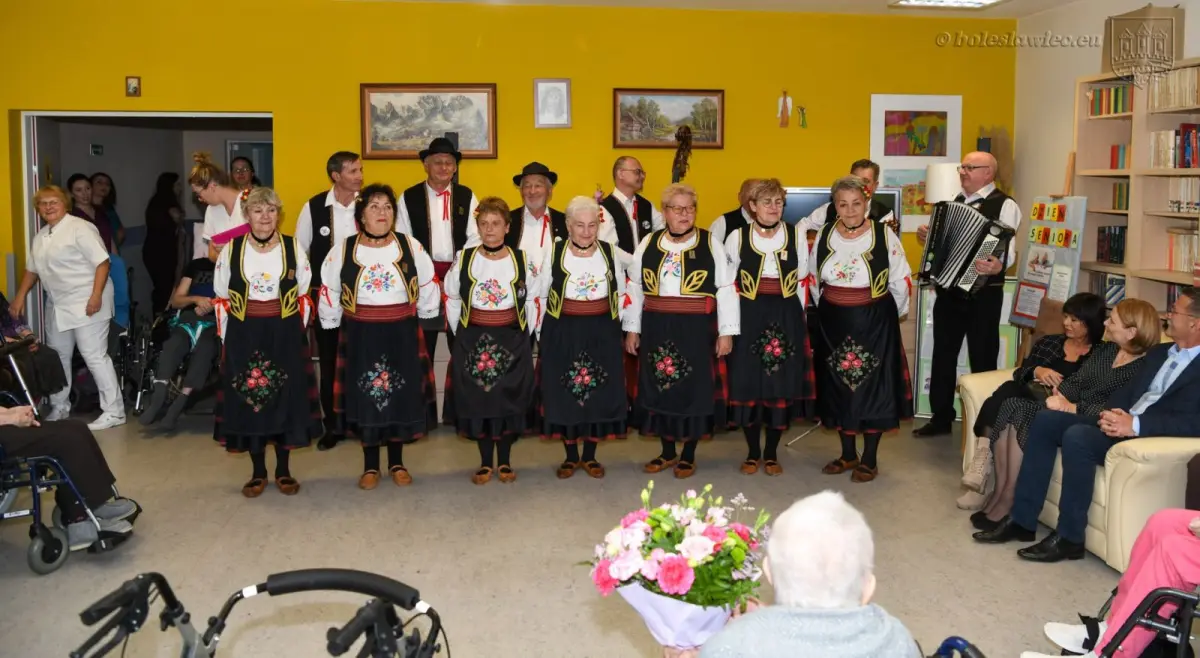Dzień seniora w Domu Pomocy Społecznej w Bolesławcu