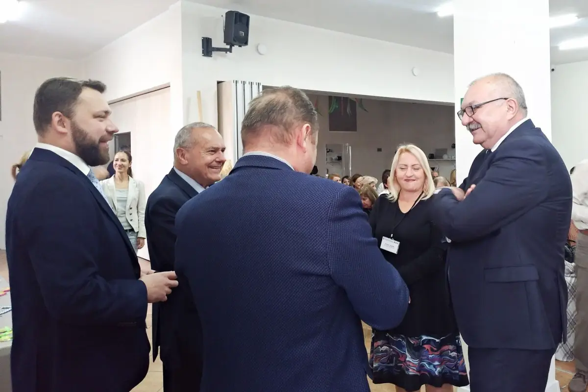 Świetlica i jej otoczenie w szpitalu wojewódzkim