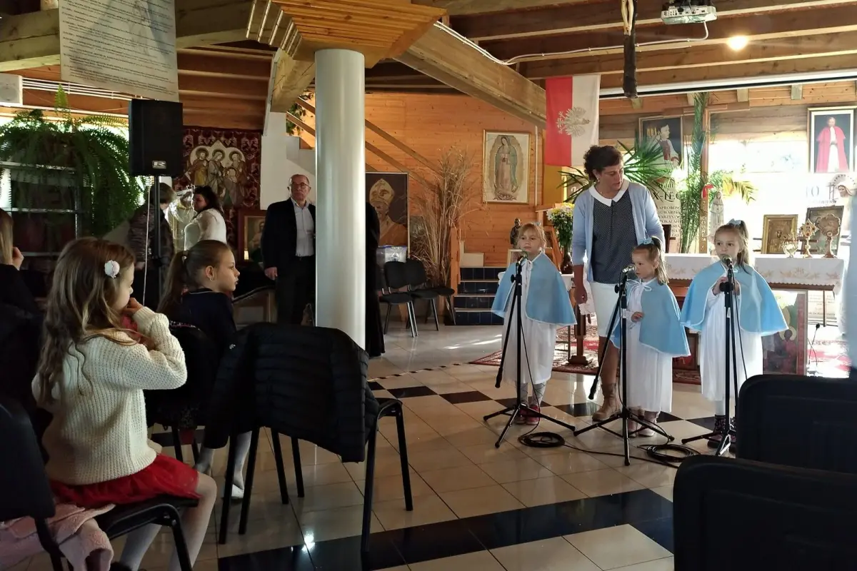 Pierwszy Festiwal Sacro-Colo 2022 w Domu Chleba w Osłej