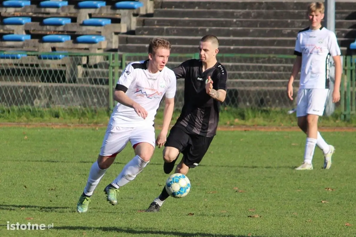 Galeria z meczu BKS II Bolesławiec - GKS Iwiny