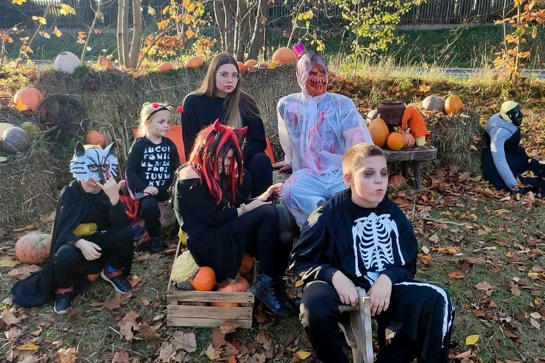 Dyniowy Kącik przy Wiedźmie w Raciborowicach w Halloween