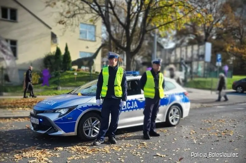 Policjanci w czasie akcji Znicz