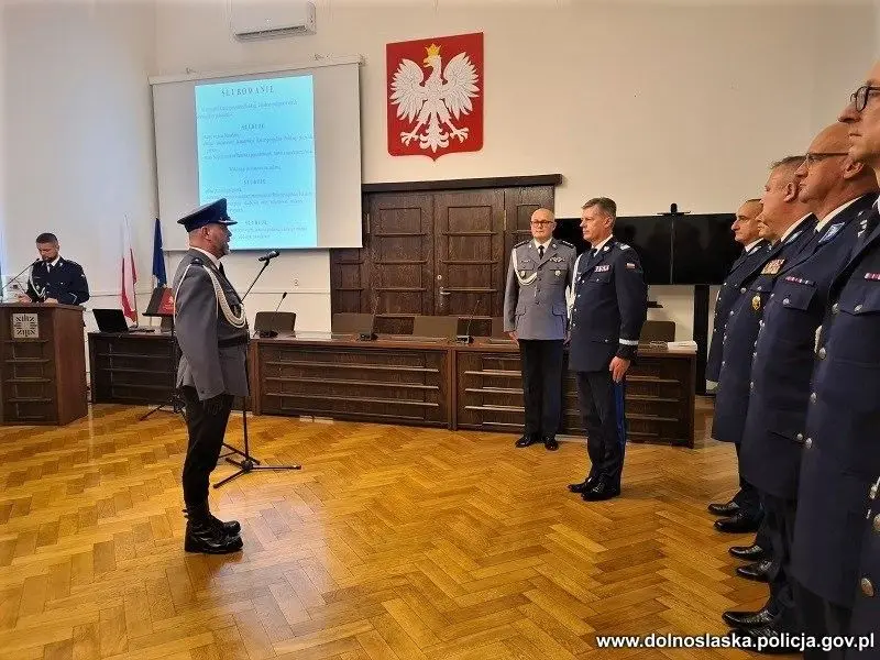 Ćwierć setki nowych policjantów na Dolnym Śląsku