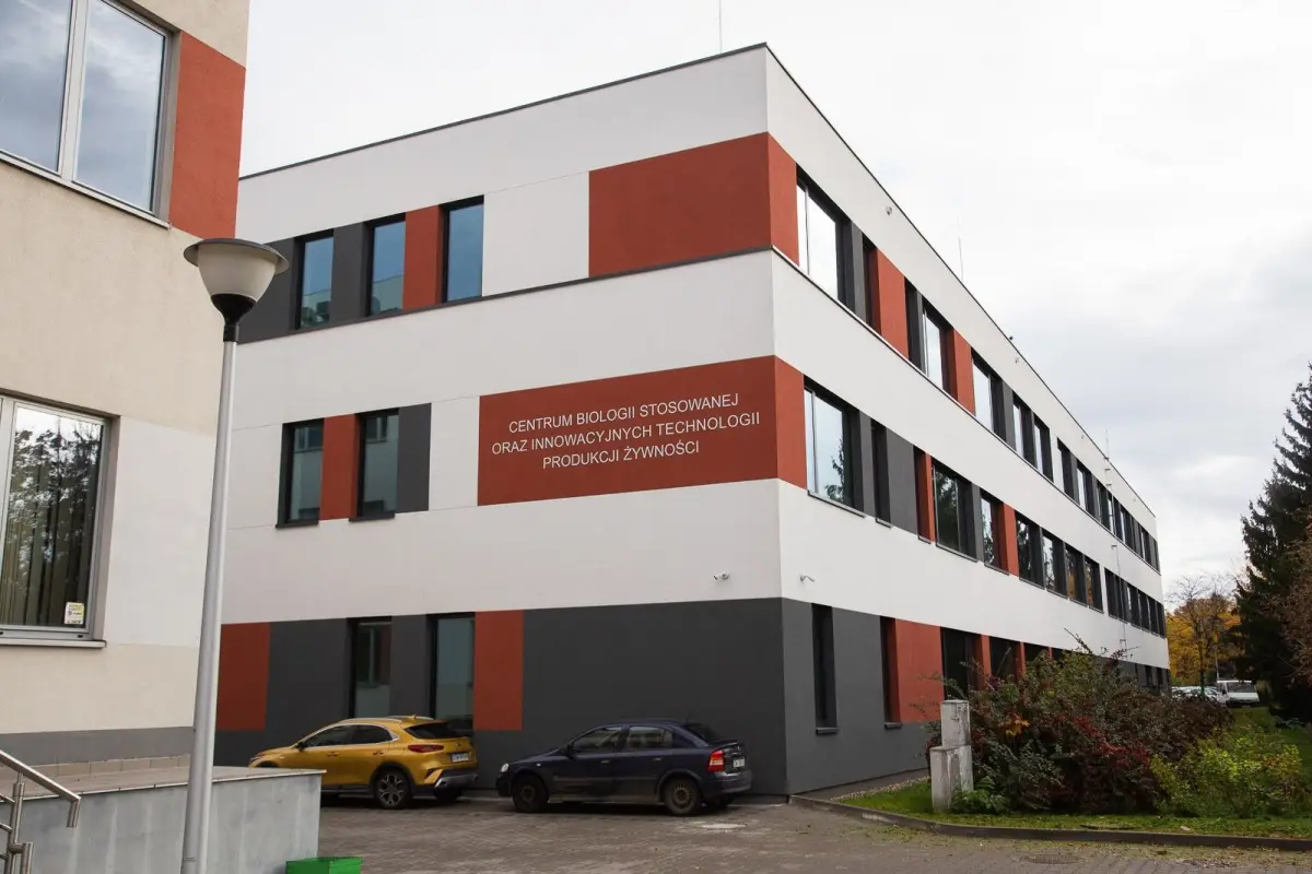 W powstających na Uniwersytecie Przyrodniczym nowoczesnych laboratoriach naukowcy skupią się na badaniach nad żywnością